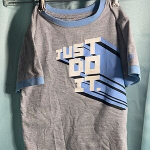Boys 3T gray Nike t-shirt.